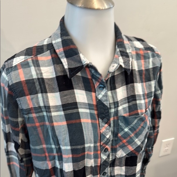 Arizona Jean Company Small Boyfriend Fit Plaid Button Down Shirt - Picture 5 of 12